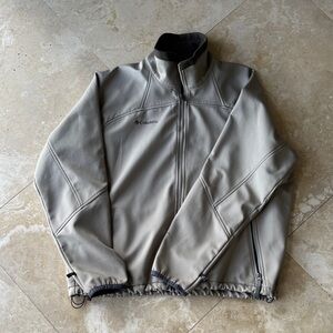 Columbia Men's Performance Jacket in Gray